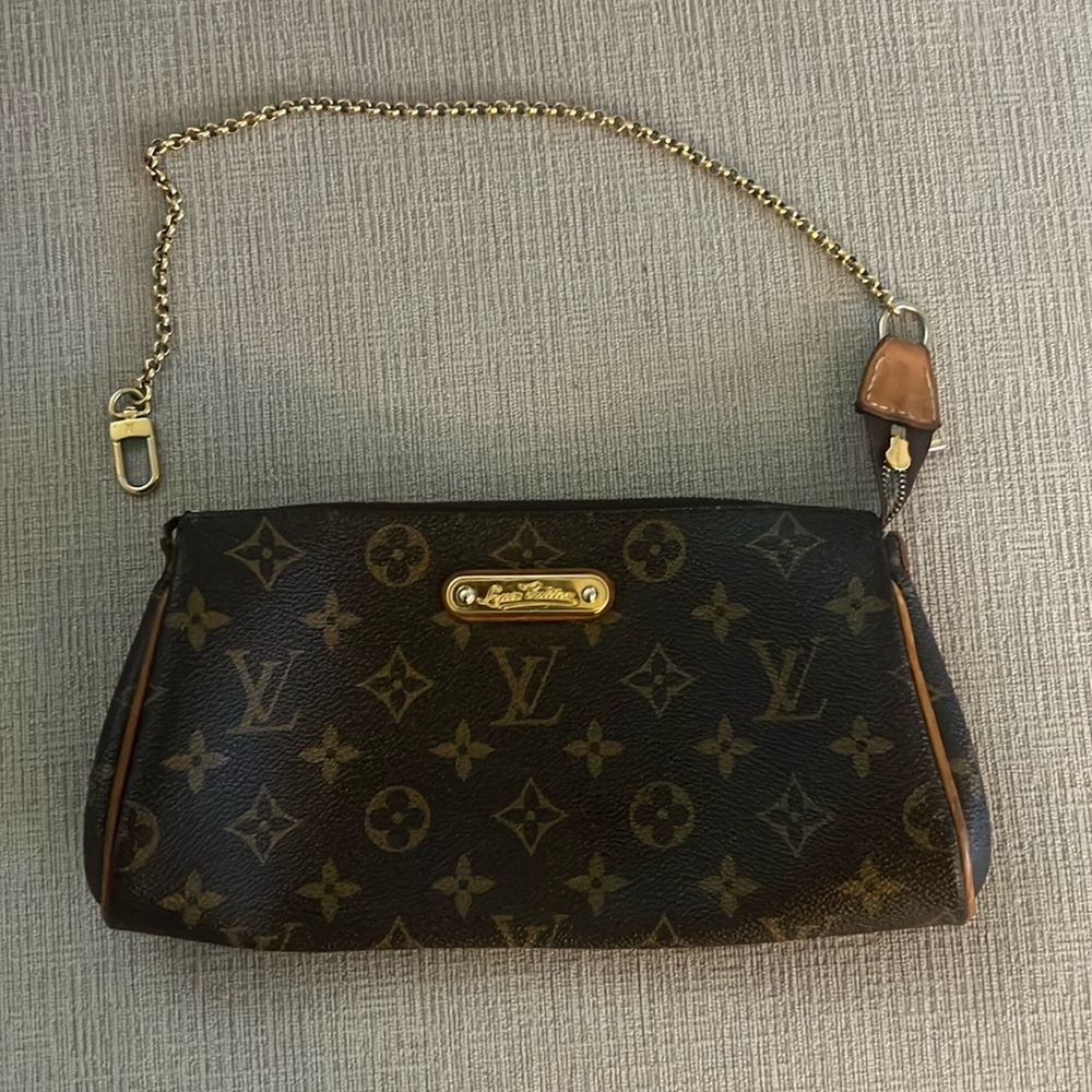 Louis Vuitton Eva crossbody monogram Authentic bag